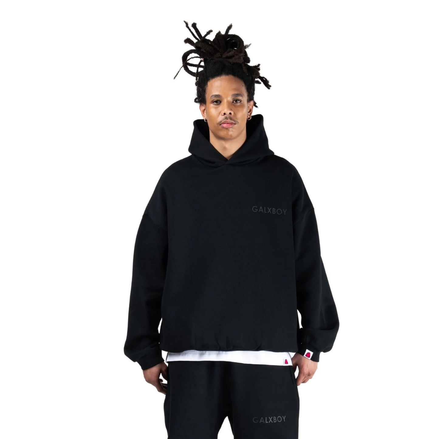 ESSENTIAL HOODIE