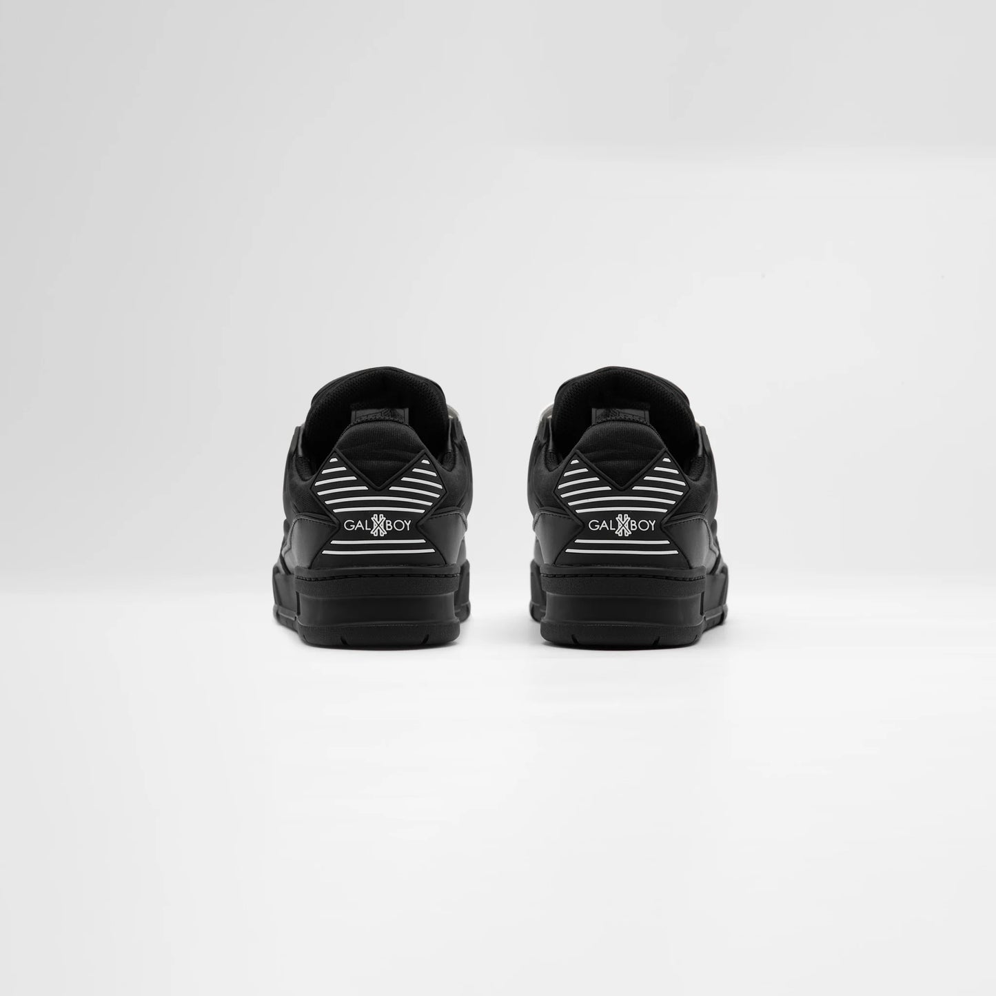 012 TRAINER