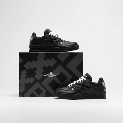 012 TRAINER